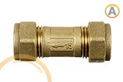 Pieza de cople de cobre para reparar tuberías