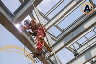 Acercamiento de la forma en H de una viga